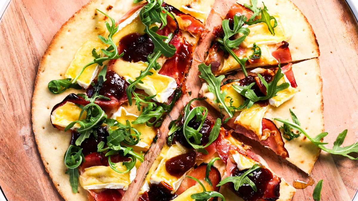 Rosella Prosciutto, Brie and Chutney Pizza
